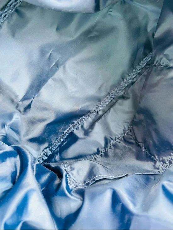 Plush Patterned Tote Bag with Shoulder Strap - Navy & Cream - Picture 4 of 7